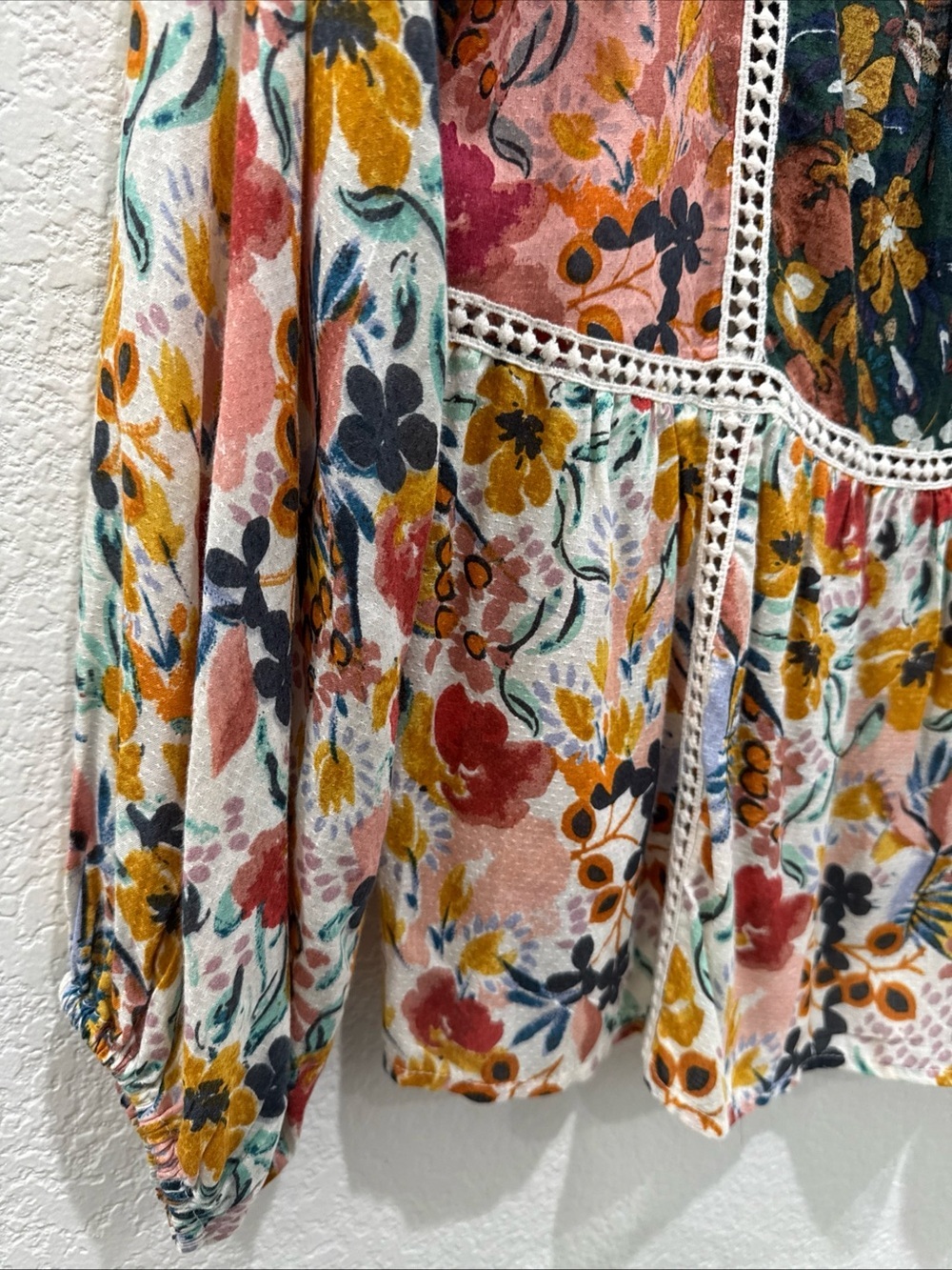 Maeve Anthropologie Nikki Peasant Blouse Women’s XS Floral Boho Lace Trim - Picture 7 of 11